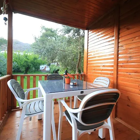 Проживание в семье Seker Чирали