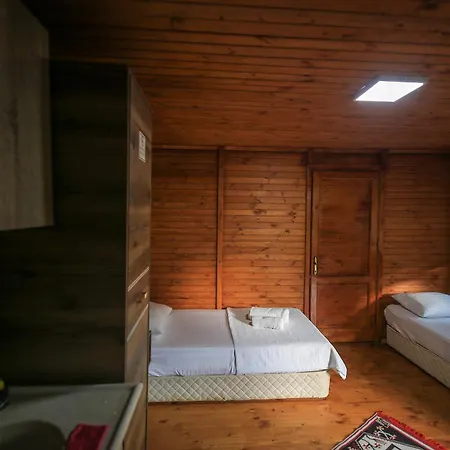 Проживание в семье Seker Чирали