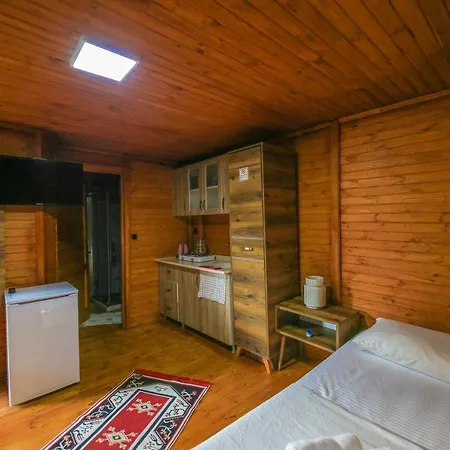 Homestay Seker Bungalov Cirali