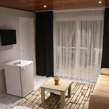 Seker Homestay Cirali