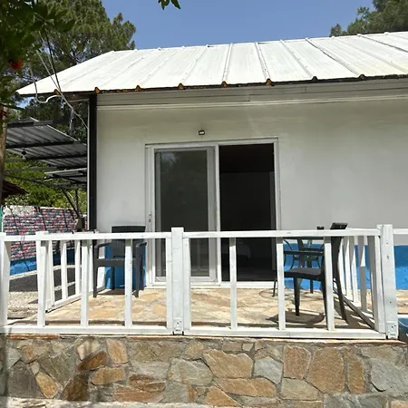 Homestay Seker Cirali