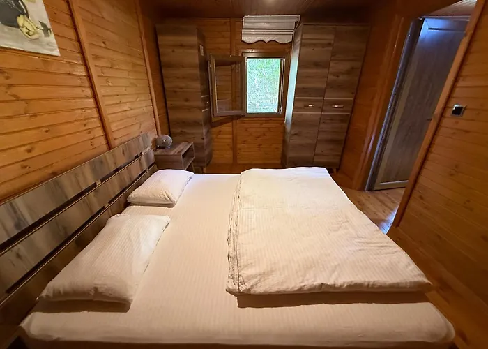 Seker Homestay szállás *